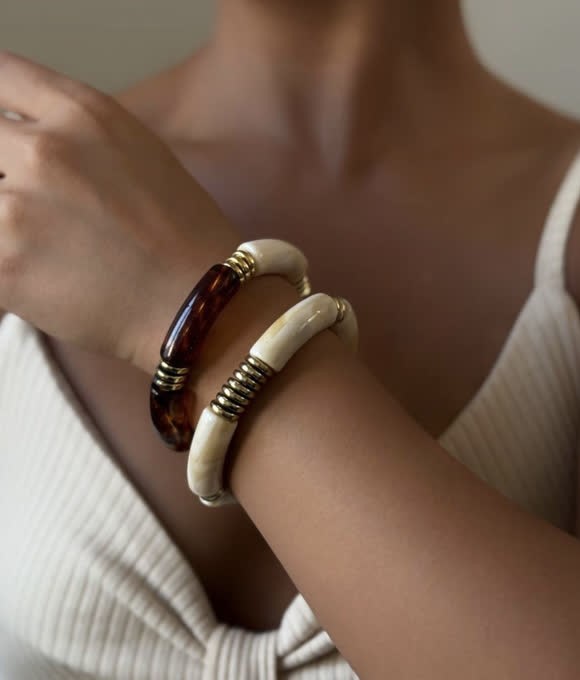 دستبند رزینی زارا مدل فانتزی